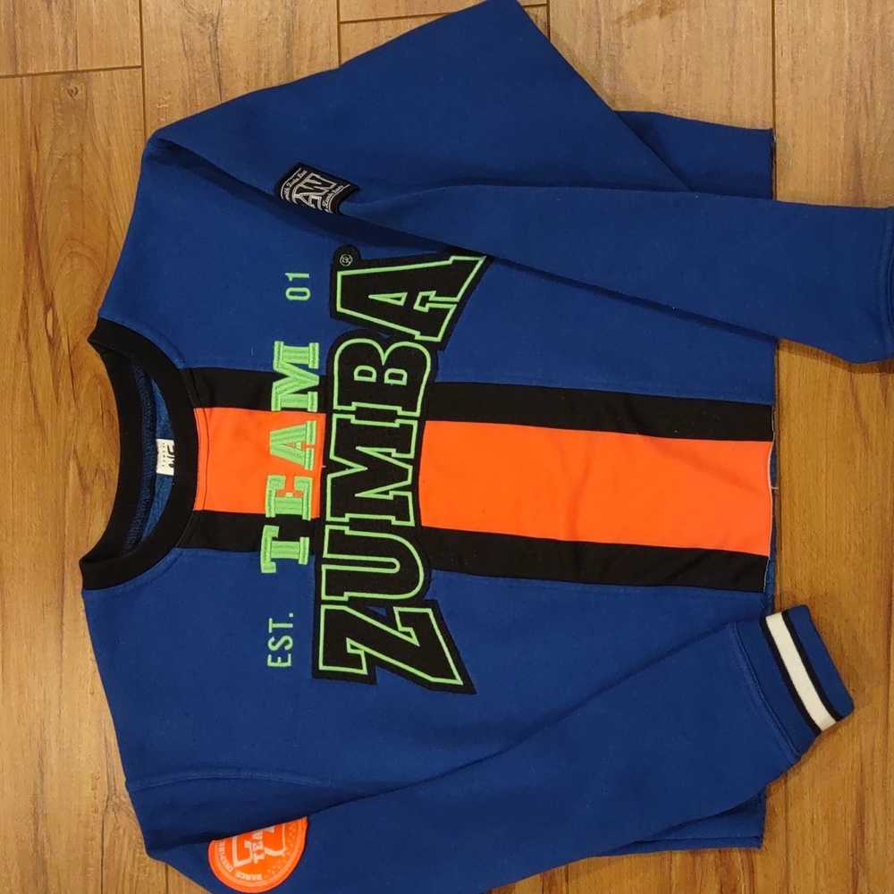 Zumba Embroidered Sweatshirt Size Small